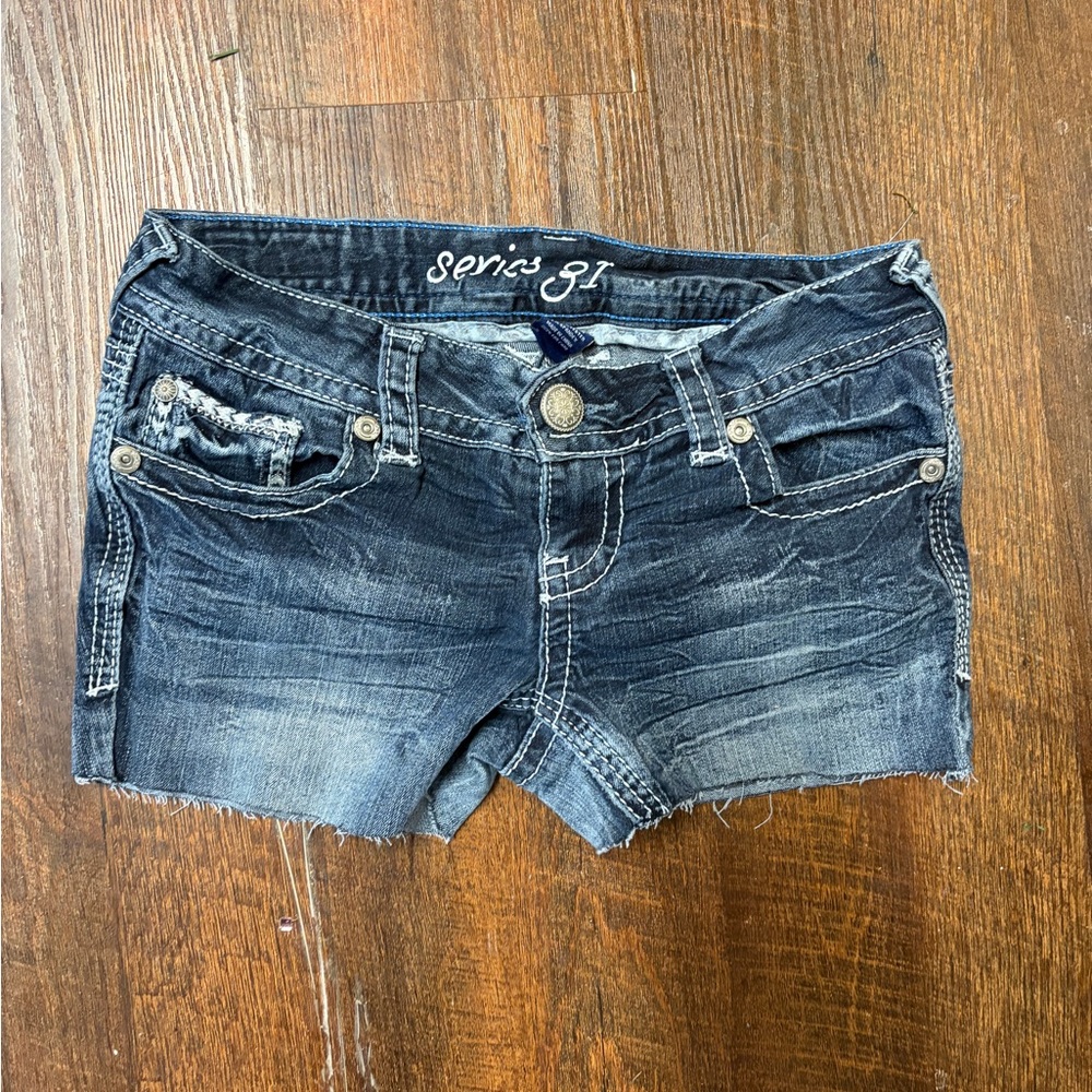 Series 5 Juniors 5 Dark Denim Shorts, white stitch and embellished cutoff GUC